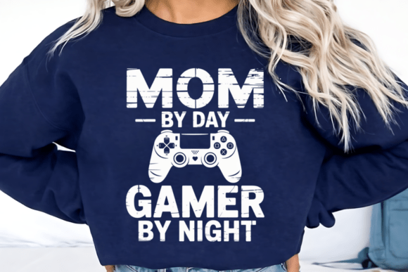 Mom by Day Gamer by Night PNG: A Design for the Modern Supermom
